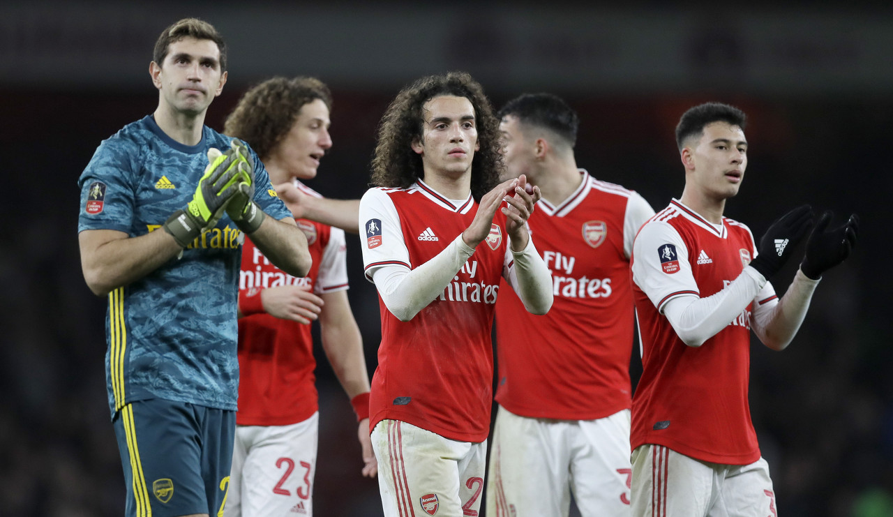 于帕谈未来：我们会做出正确的决定，现在我专注于这个赛季