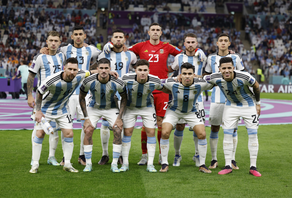 亚冠生死博弈！布里兰主场怒怼江原FC，8球神锋剑指出线