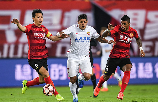 不用更有血性的球员？归根结底，还是看不上张宁的出身