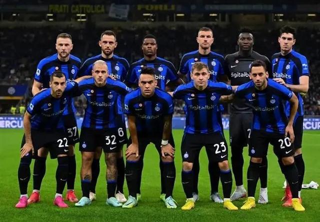 利物浦头号球星萨拉赫与主教练关系破裂，球队会如何处理这两人？