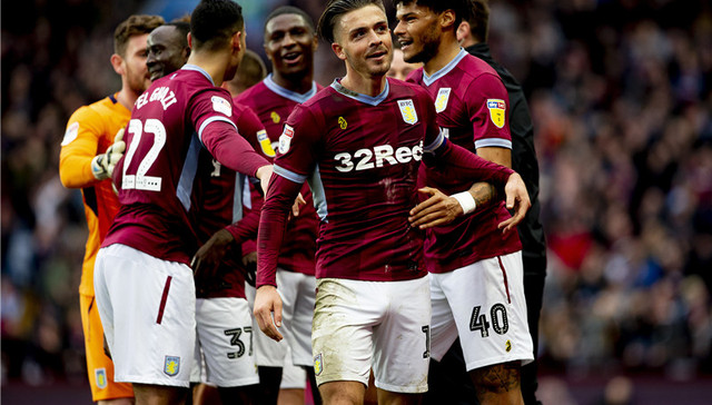 看看谁来了!穆勒回到拜仁主场，观战对阵美因茨的德甲比赛（穆勒现身拜仁主场，观战德甲对阵美因茨）