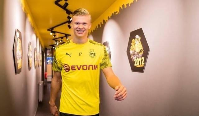 埃贝尔：诺伊尔仍是世界最佳门将之一；续约问题我们会联系他