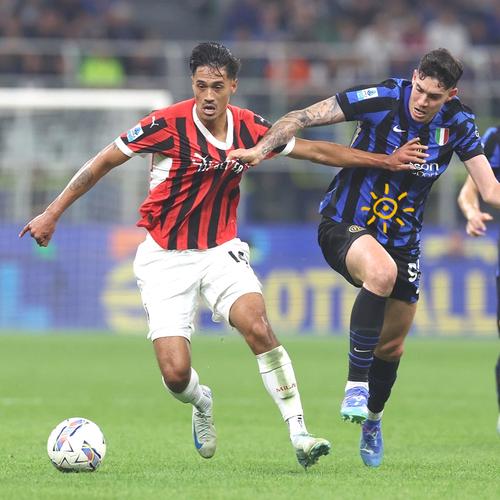 亚马尔：外界一直在说我的腹股沟痛和心情不好，那些全是假的