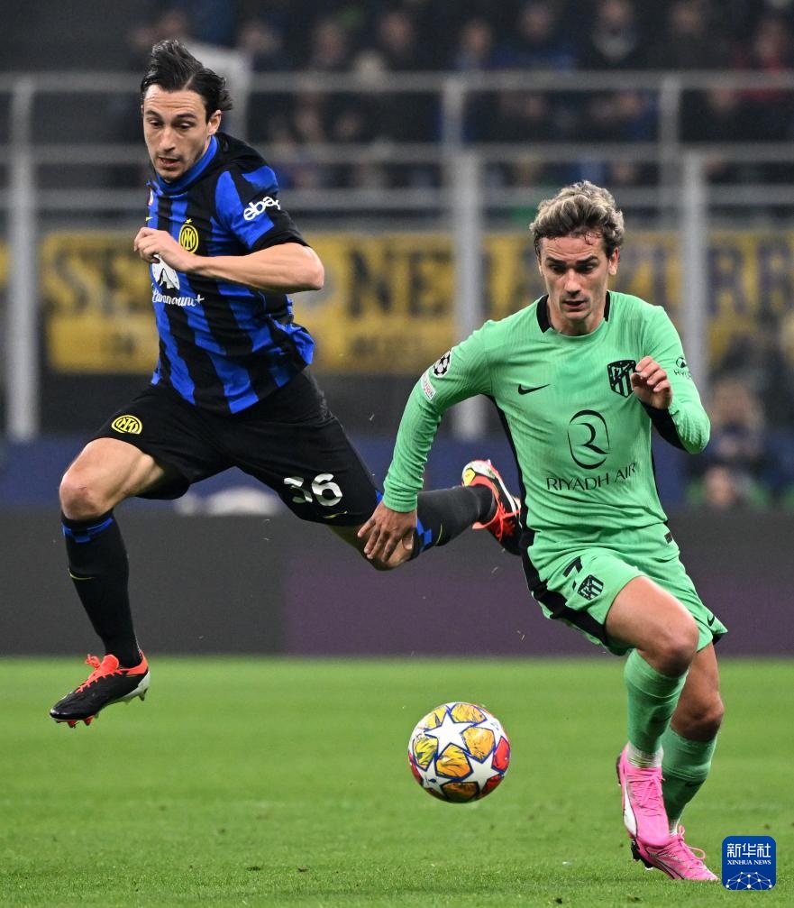 迈克·布朗：布伦森获得了通常会出手的机会，只不过没投进