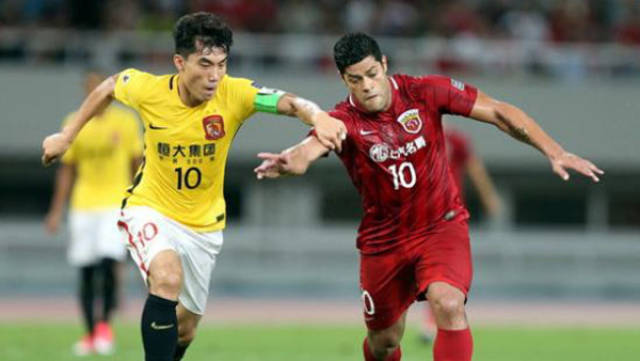 麦克阿瑟官推晒全队登长城照：回顾北京之行（麦克阿瑟官方推特发布全队登长城照：回顾北京之旅）