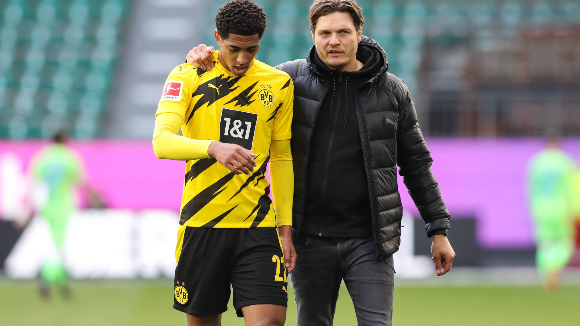 记者：韩鹏仍是泰山主帅，但俱乐部需要找个名义上的“主帅”