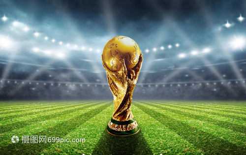 足球评论员兼作家，退役后的克拉默已在创作个人第二部小说（退役后成为足球评论员与作家的克拉默正创作第二部个人小说）