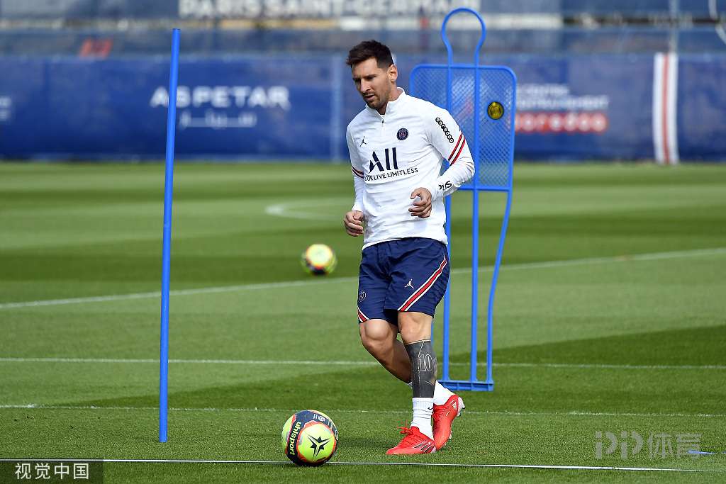 曼城因下半场出场迟到累计已被罚300万，瓜帅讽欧足联双标（曼城因下半场回场迟到累积被罚300万，瓜帅指责欧足联双重标准）